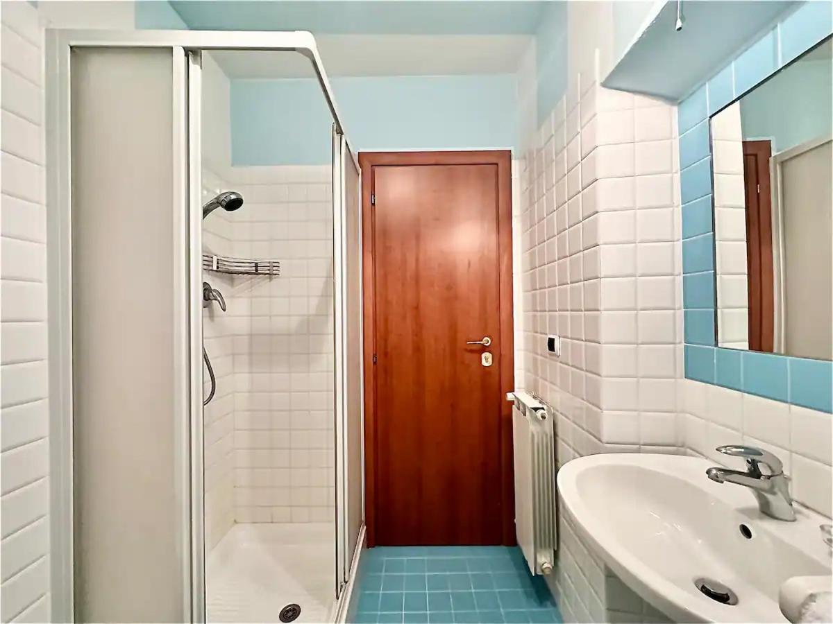 Raffaelli Rooms Travel Florence Close San Frediano 외부 사진